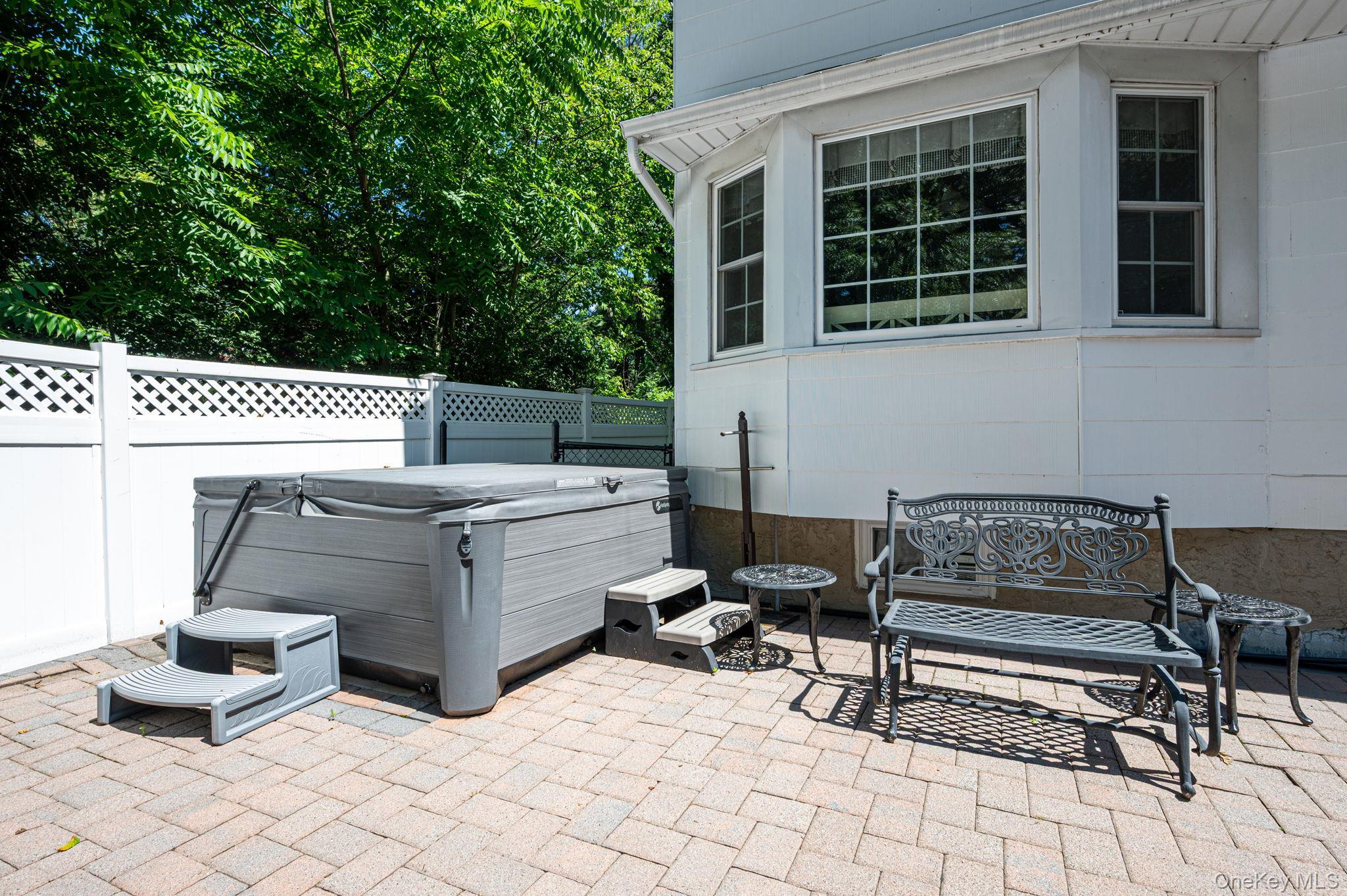 Single Family Sandpiper Court Suffolk County, NY 11787, MLS-1017743-43