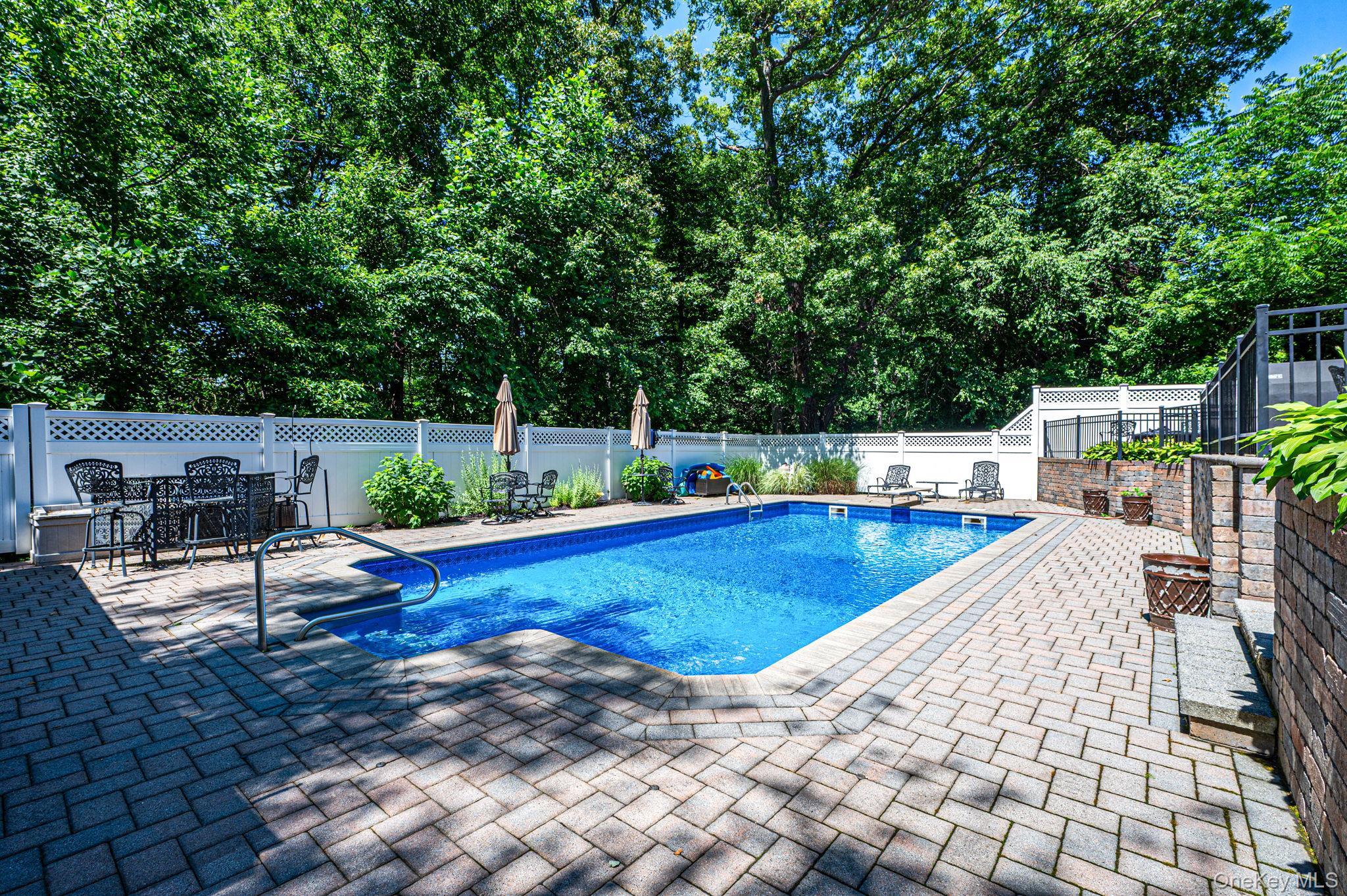 Single Family Sandpiper Court Suffolk County, NY 11787, MLS-1017743-46