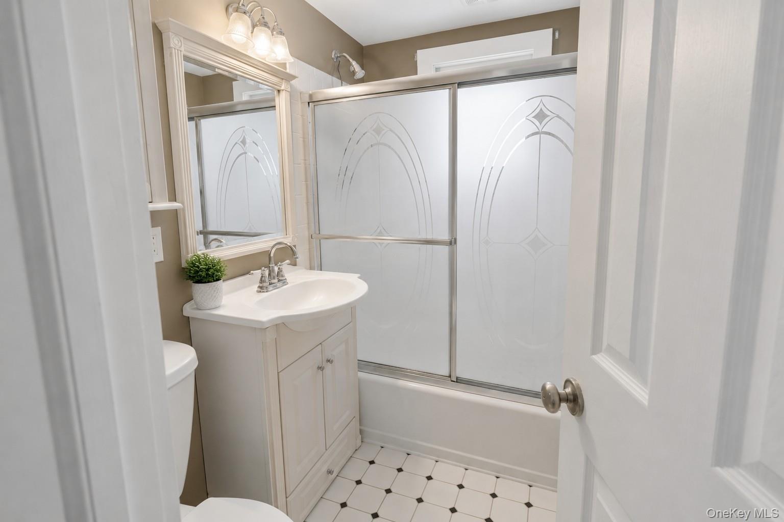 Single Family Bayview Avenue Suffolk County, NY 11971, MLS-1017744-10