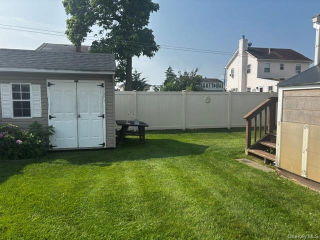 Single Family W Clearwater Road Suffolk County, NY 11757, MLS-1017755-8