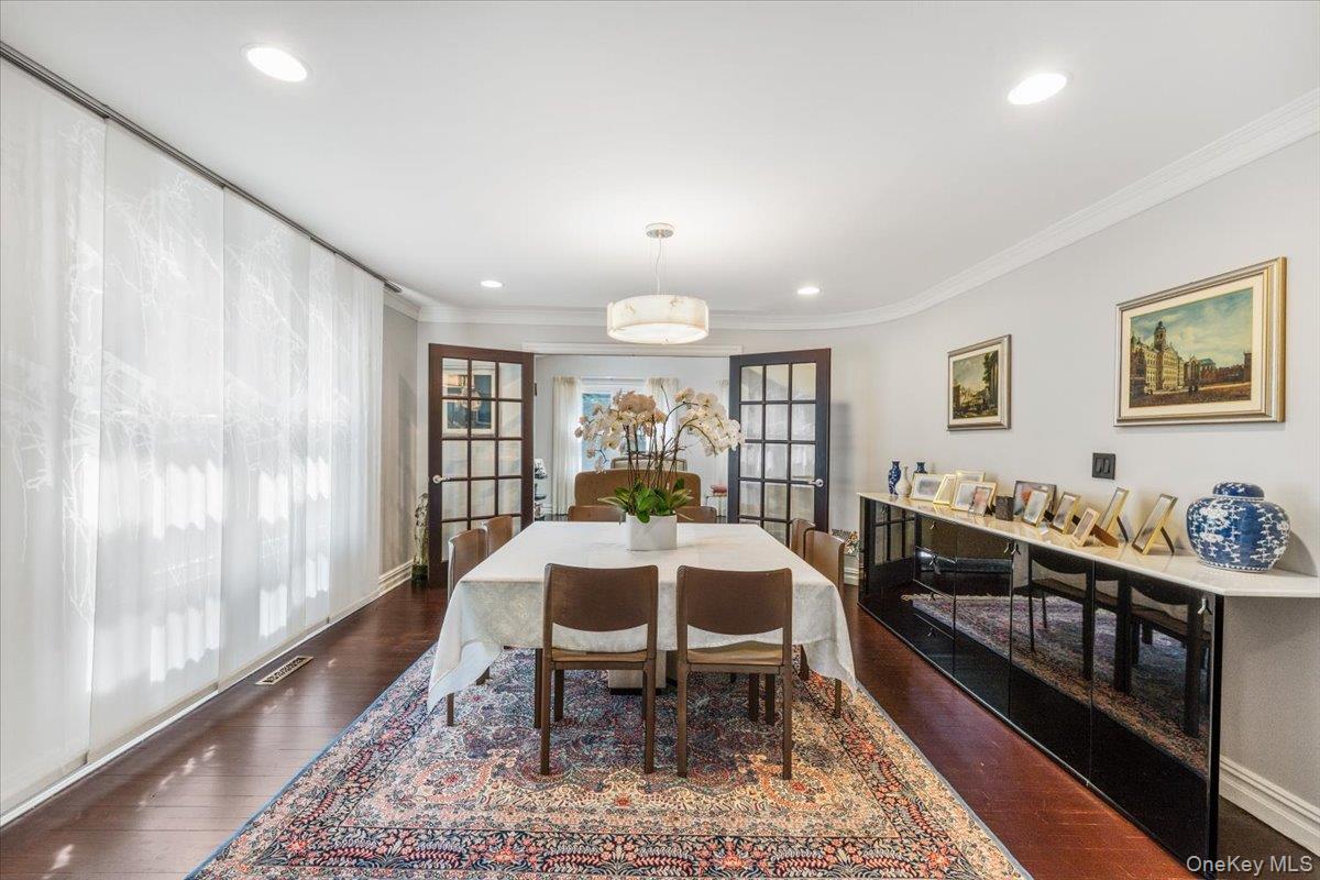 Single Family North Road  Nassau County, NY 11024, MLS-1017811-10