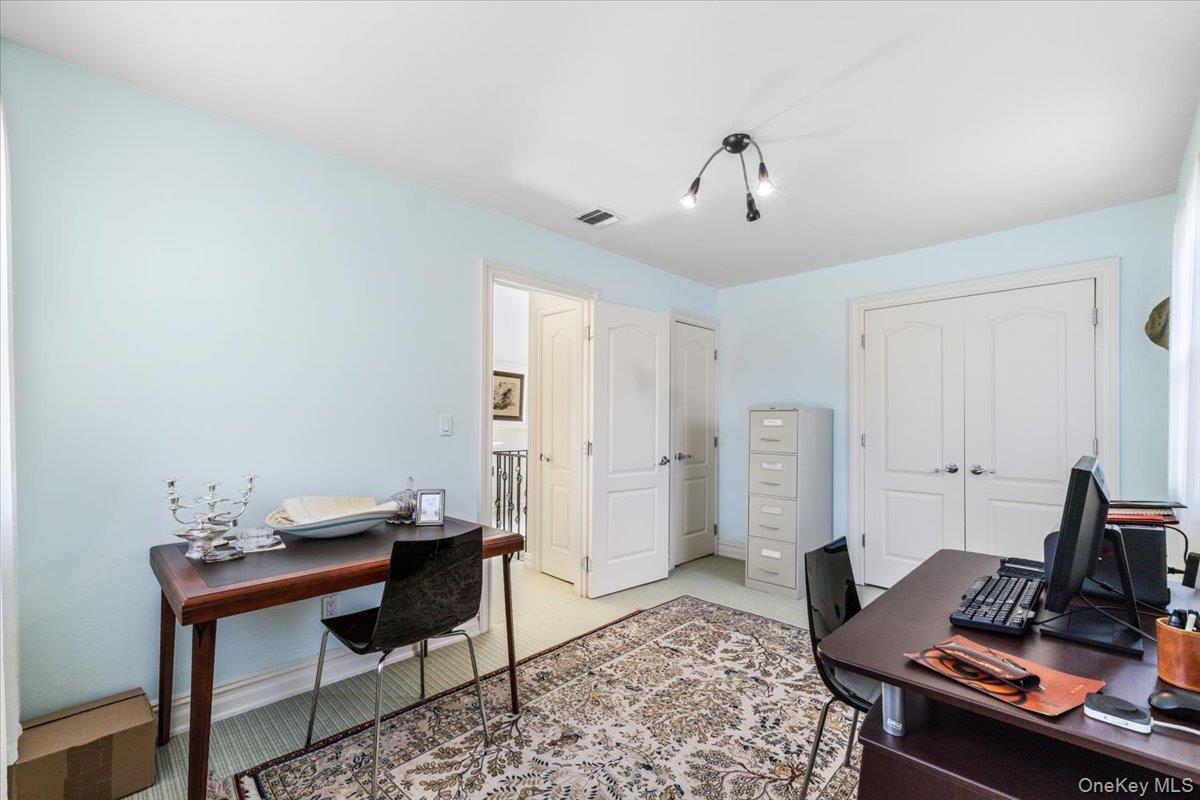 Single Family North Road  Nassau County, NY 11024, MLS-1017811-30