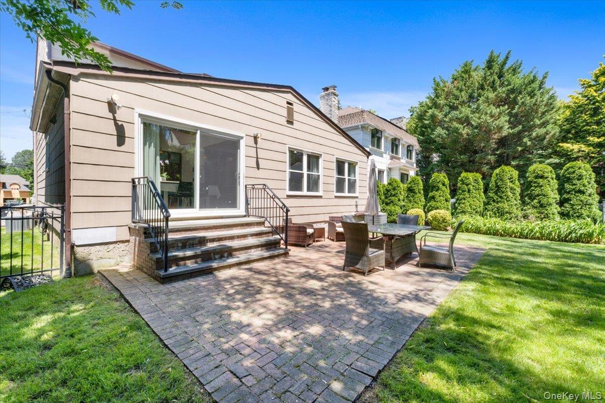 Single Family North Road  Nassau County, NY 11024, MLS-1017811-37