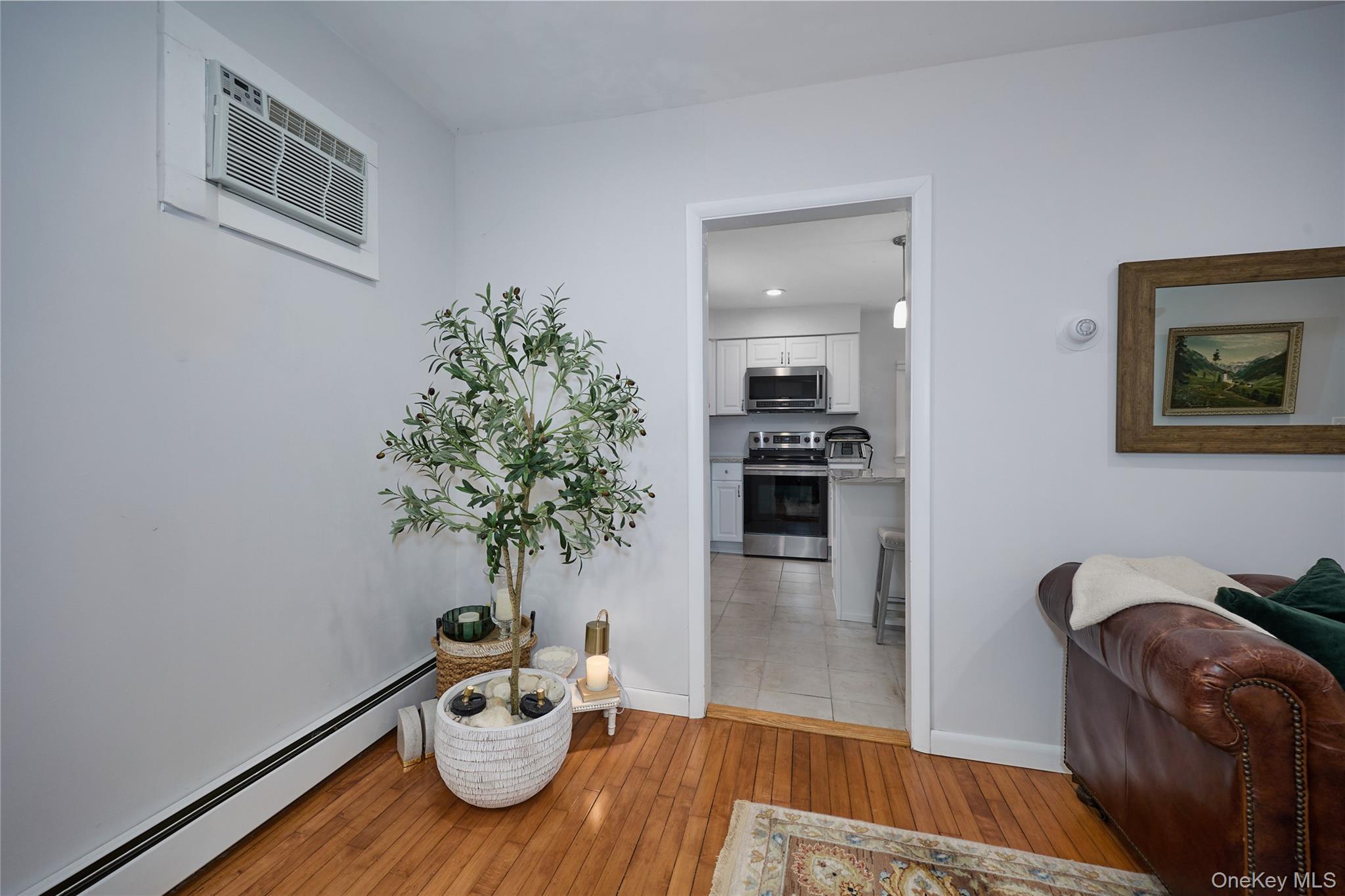 Single Family N Grand Avenue  Dutchess County, NY 12603, MLS-1017819-10