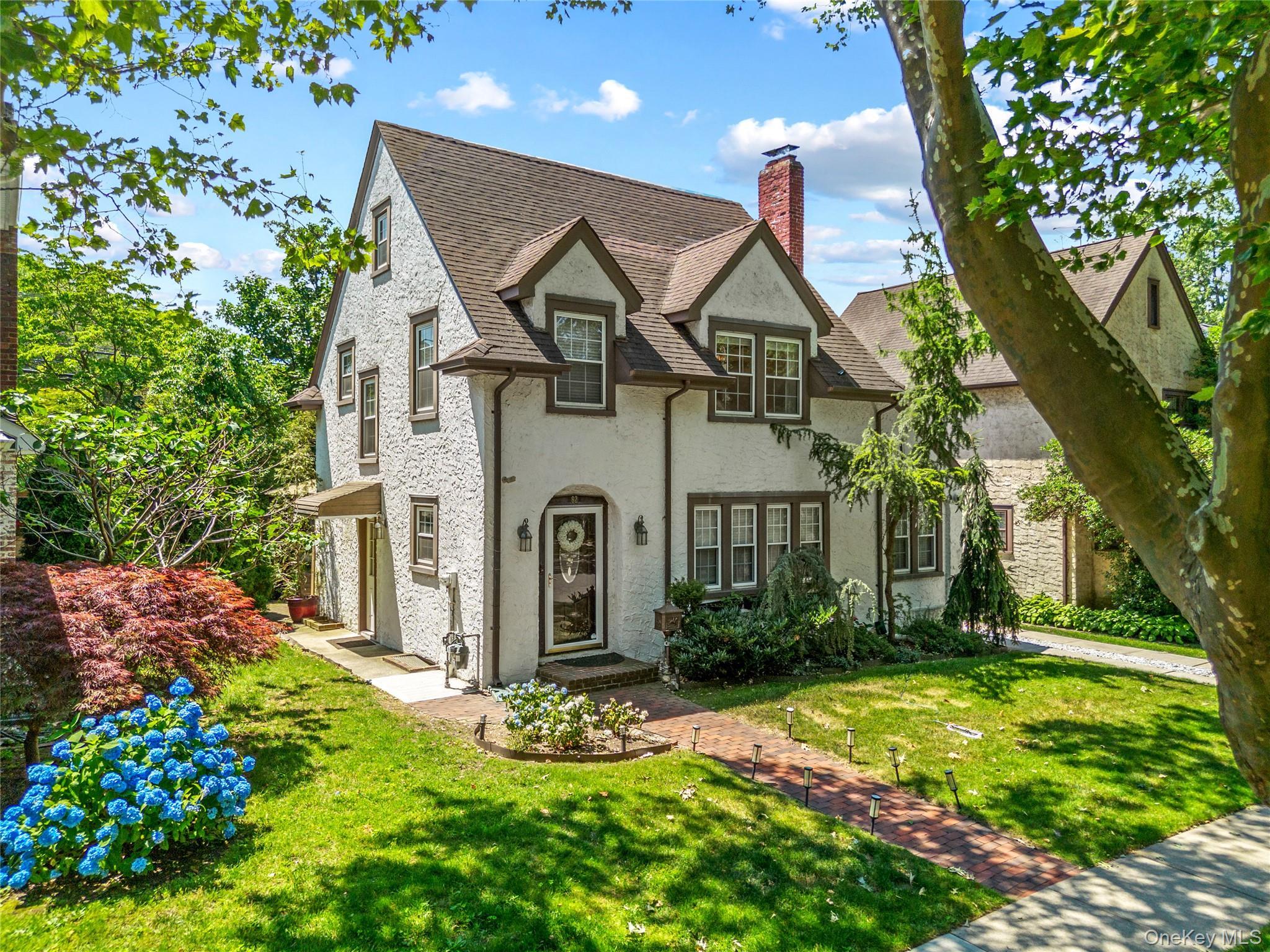 Single Family Superior Road Nassau County, NY 11001, MLS-1017856-13