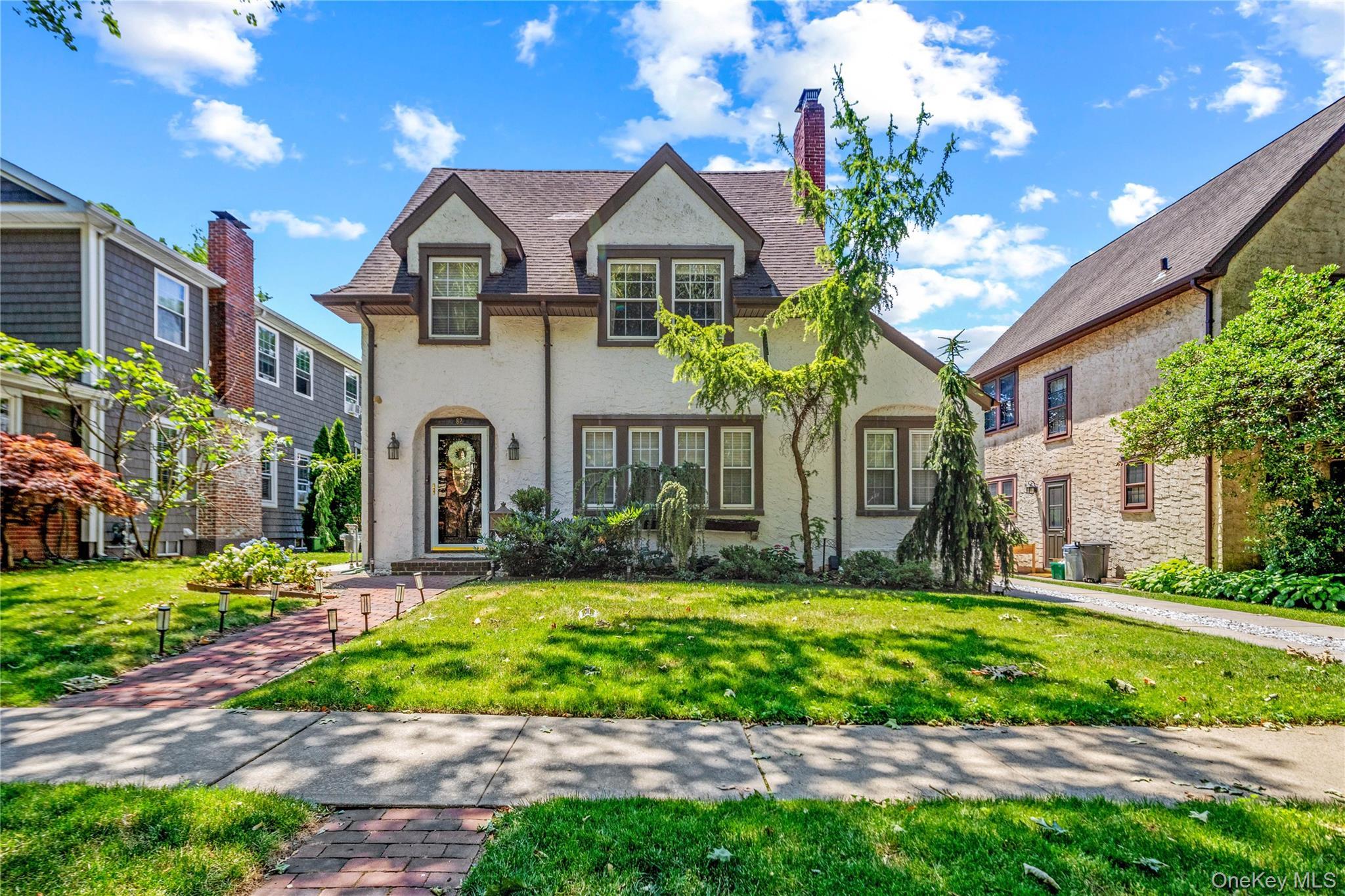 Single Family Superior Road Nassau County, NY 11001, MLS-1017856-15