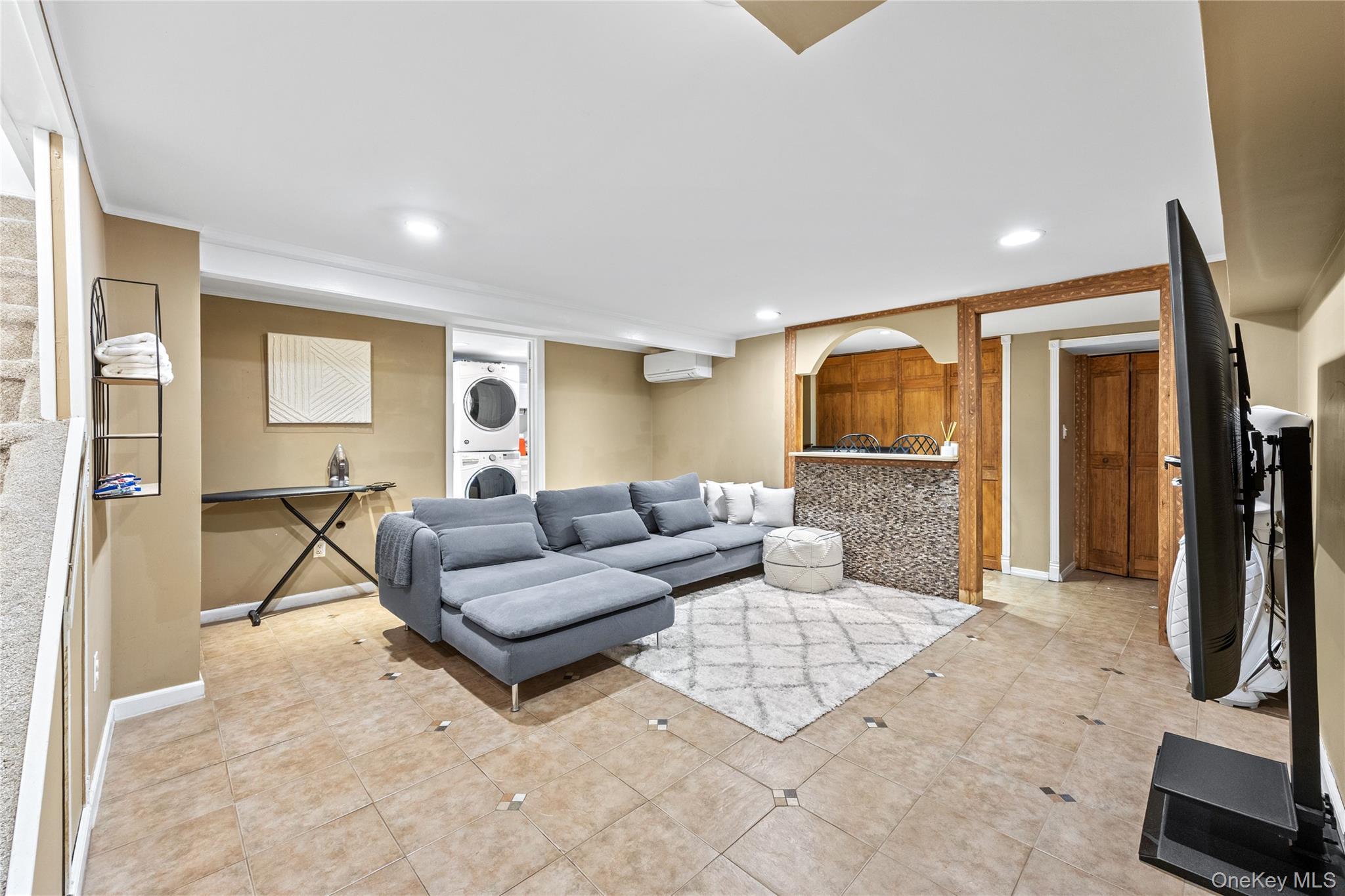 Single Family Superior Road Nassau County, NY 11001, MLS-1017856-24