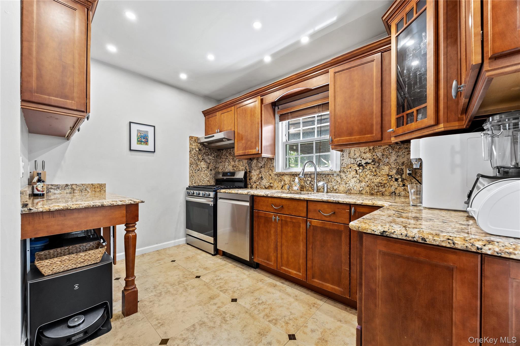 Single Family Superior Road Nassau County, NY 11001, MLS-1017856-7