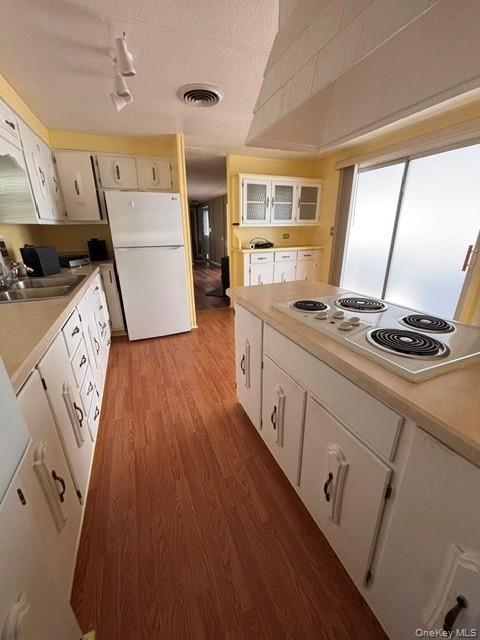 Single Family Violet Ave  Dutchess County, NY 12538, MLS-1017910-6