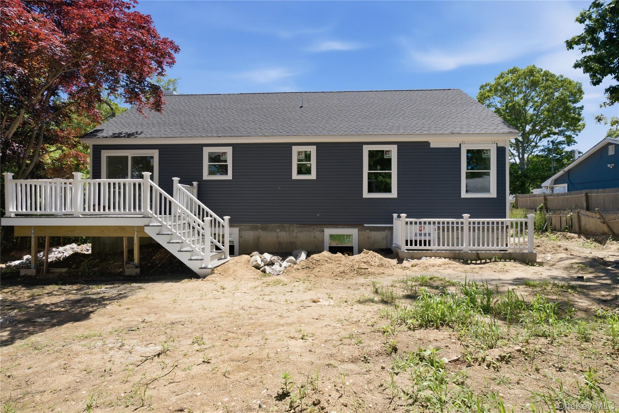 Single Family Shinnecock Avenue Suffolk County, NY 11950, MLS-1017917-25