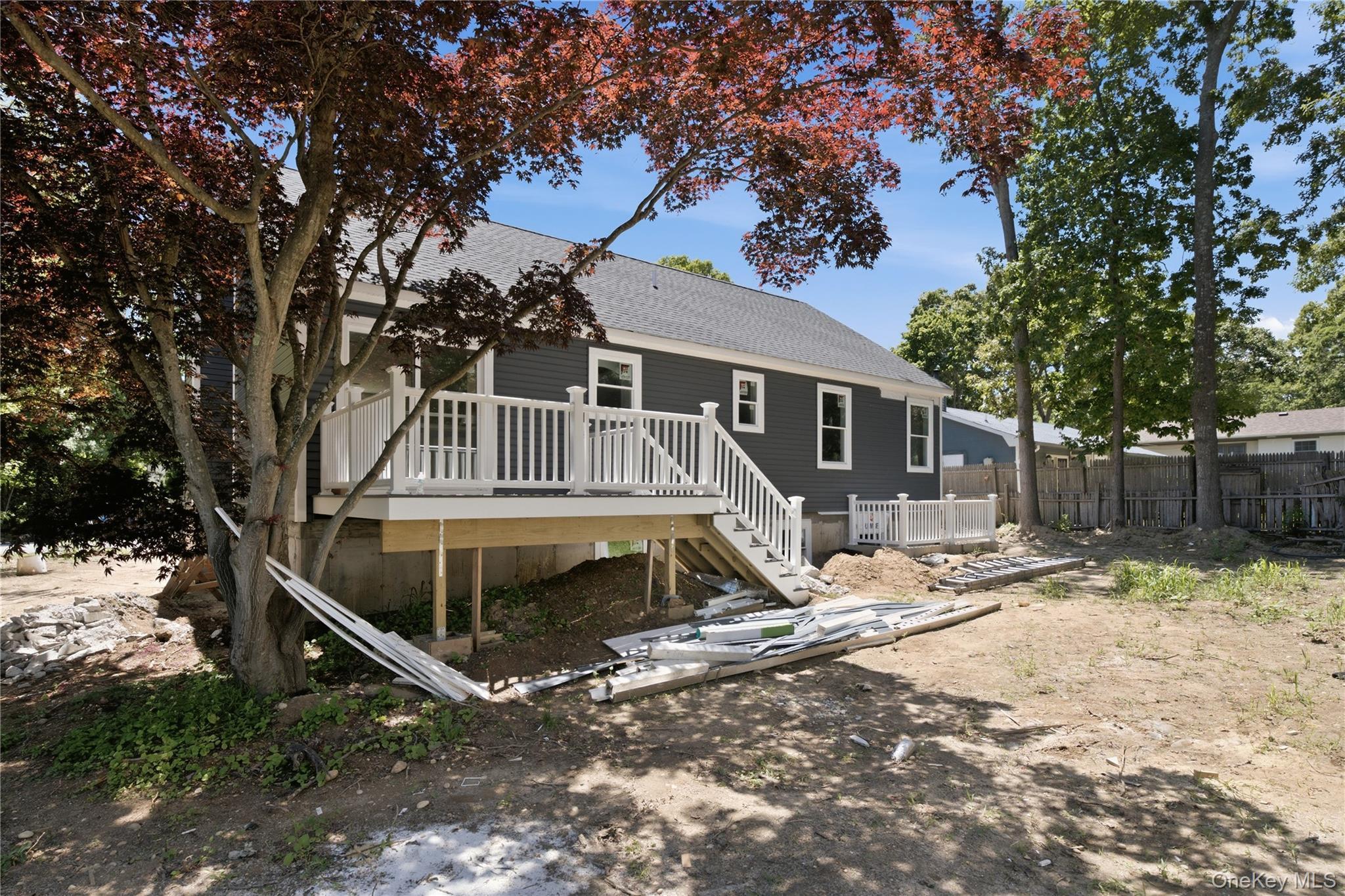 Single Family Shinnecock Avenue Suffolk County, NY 11950, MLS-1017917-26