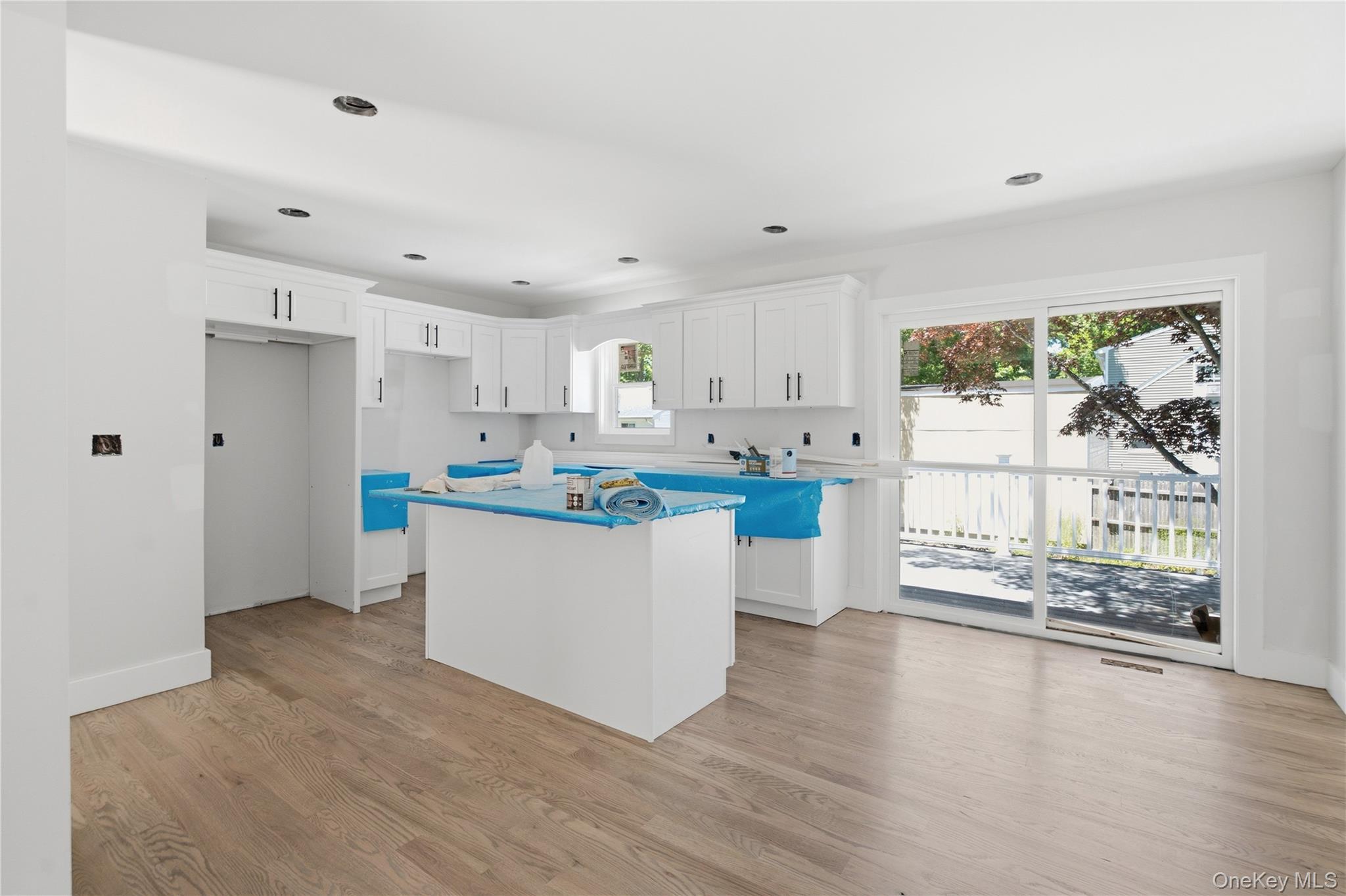 Single Family Shinnecock Avenue Suffolk County, NY 11950, MLS-1017917-9