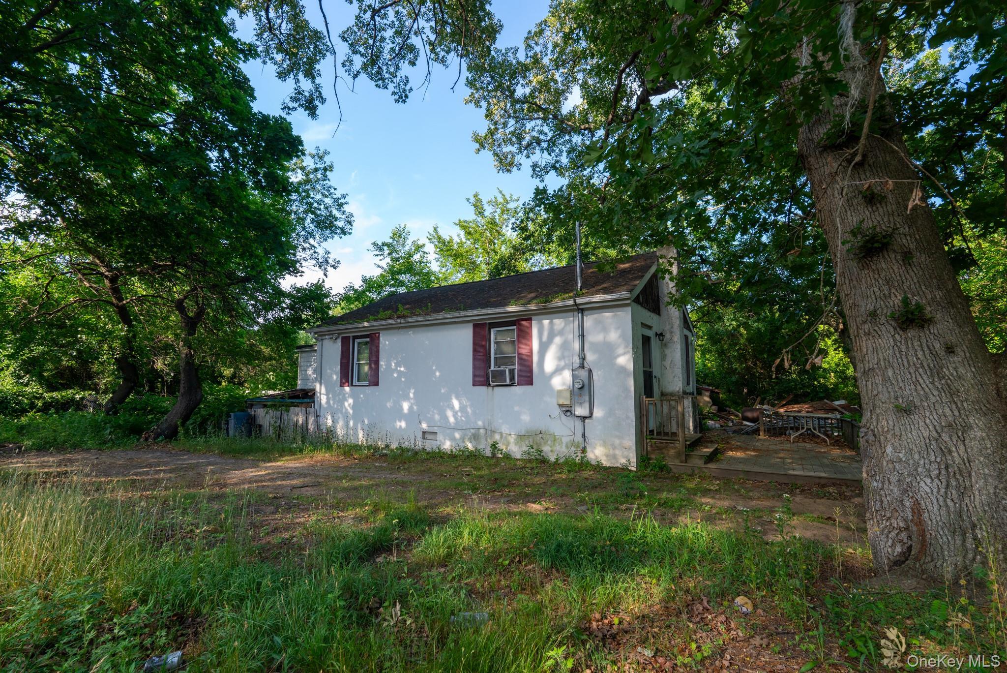 Single Family Smithtown Boulevard  Suffolk County, NY 11767, MLS-1017932-33