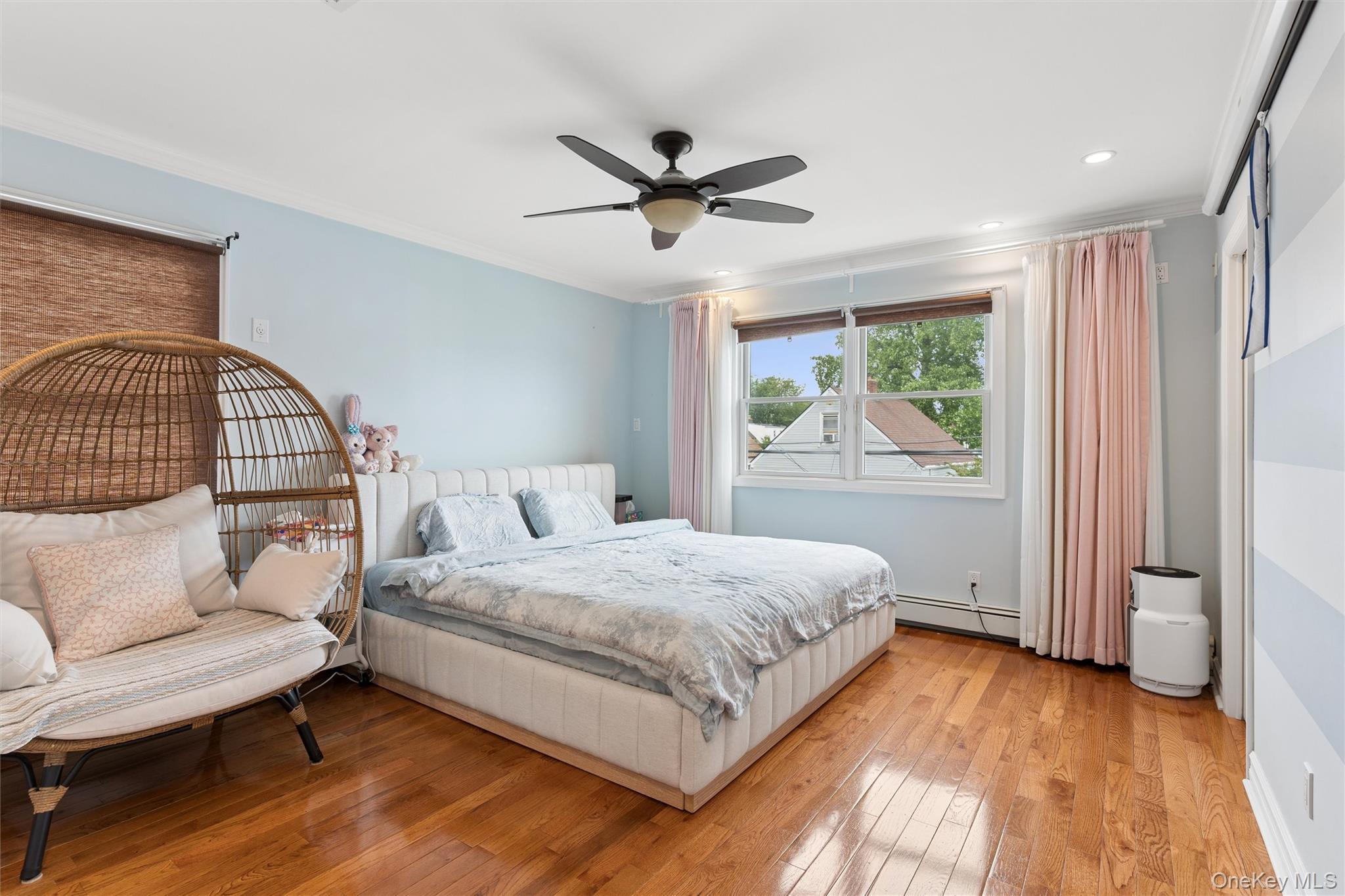 Single Family 265th Street Queens, NY 11040, MLS-1017941-10