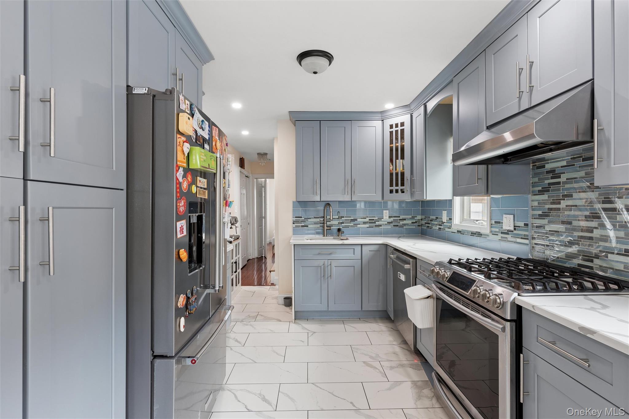 Single Family 265th Street Queens, NY 11040, MLS-1017941-5