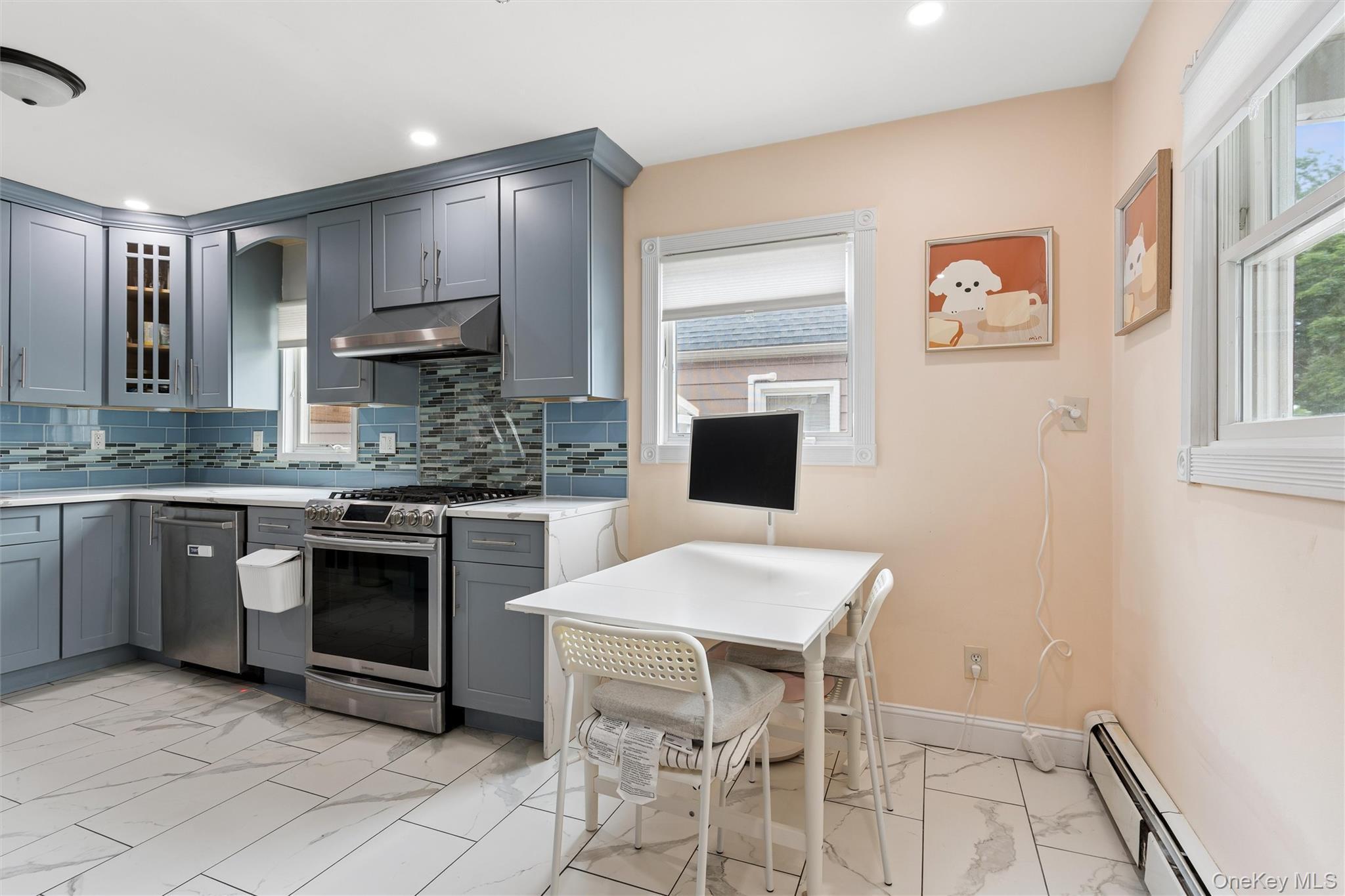 Single Family 265th Street Queens, NY 11040, MLS-1017941-7