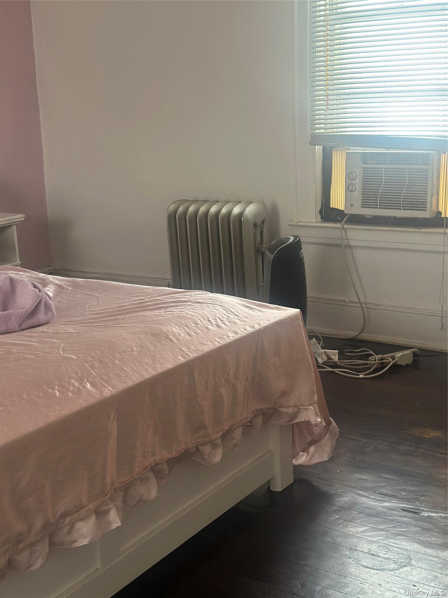 Single Family Robard Lane  Queens, NY 11429, MLS-1017948-9