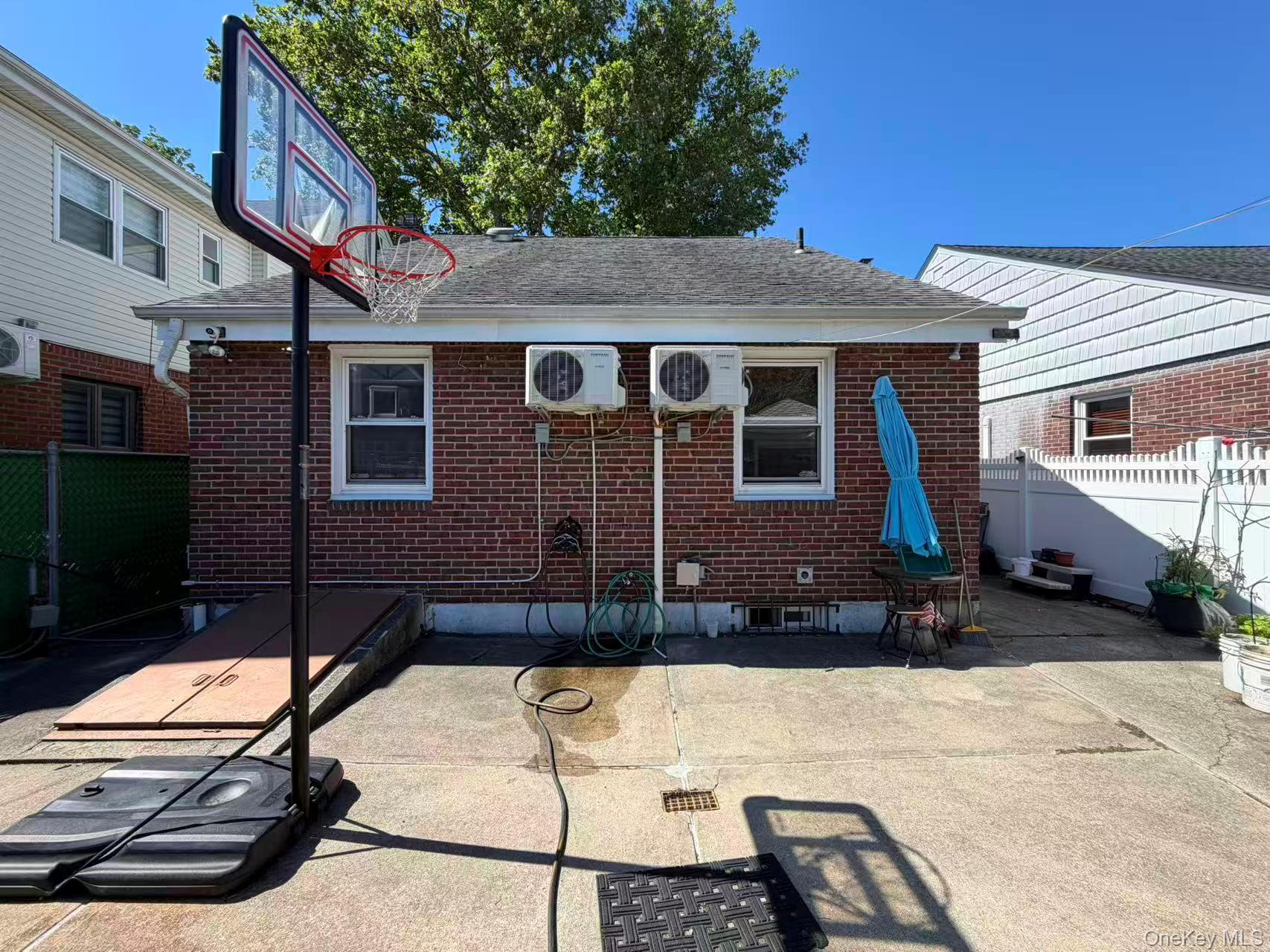 Single Family 22nd Avenue Queens, NY 11357, MLS-1017951-15