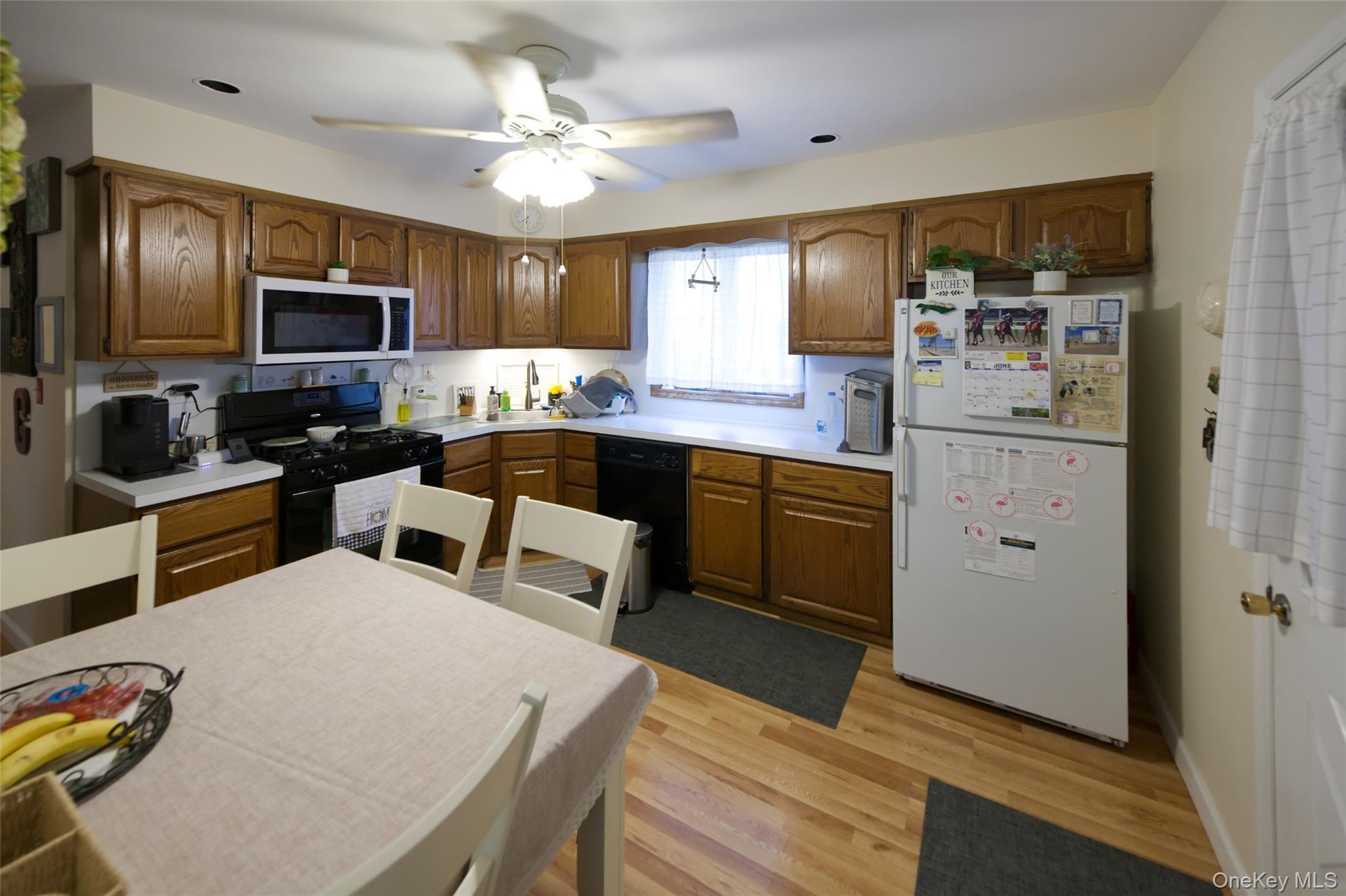 Single Family Sprucewood Drive Nassau County, NY 11756, MLS-1017963-7