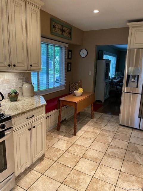 Single Family Rochelle Court Rockland County, NY 10980, MLS-1017966-10