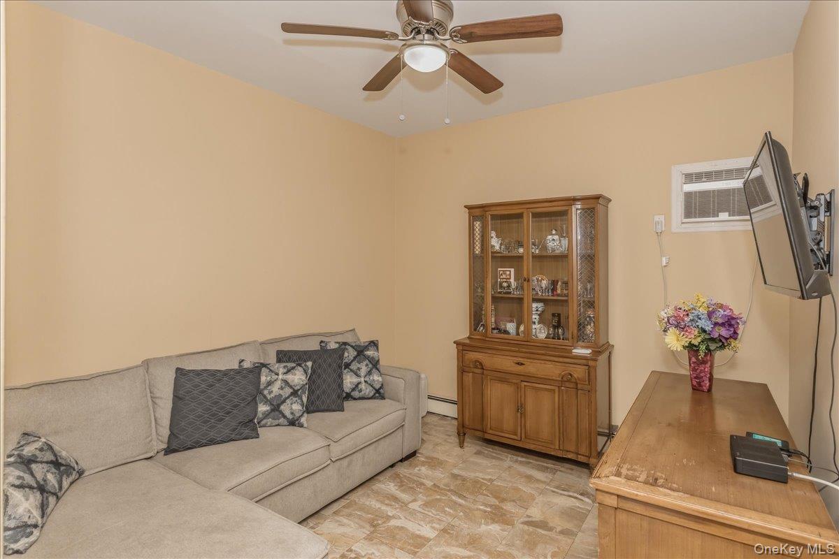 Single Family Rawlins Avenue Bronx, NY 10465, MLS-1017978-17