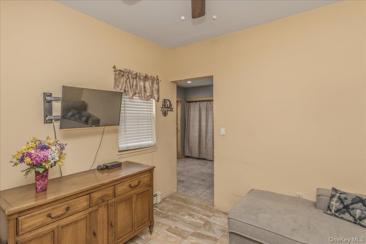 Single Family Rawlins Avenue Bronx, NY 10465, MLS-1017978-18