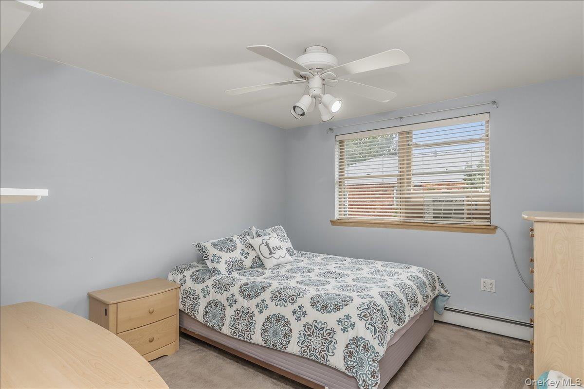 Single Family Rawlins Avenue Bronx, NY 10465, MLS-1017978-24