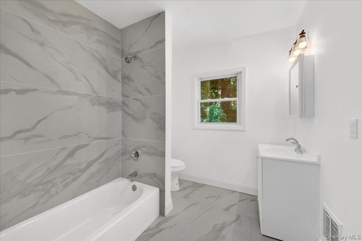 Single Family S Terrace Avenue  Westchester County, NY 10550, MLS-1017999-11
