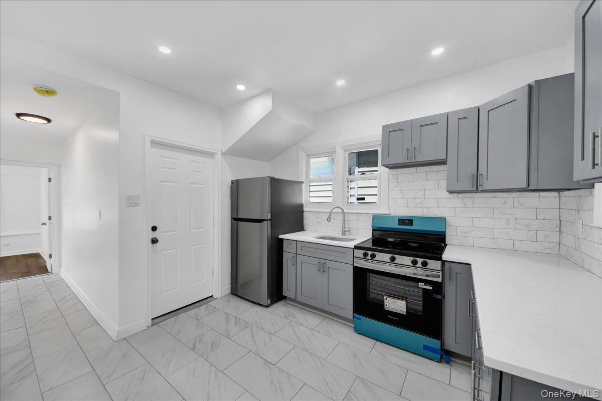 Single Family S Terrace Avenue  Westchester County, NY 10550, MLS-1017999-25