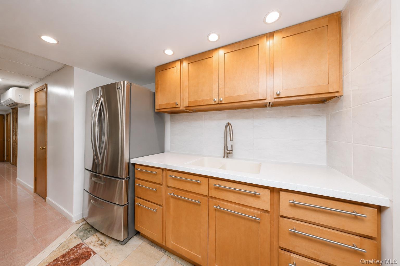 Single Family 70th Street Brooklyn, NY 11228, MLS-1018013-27