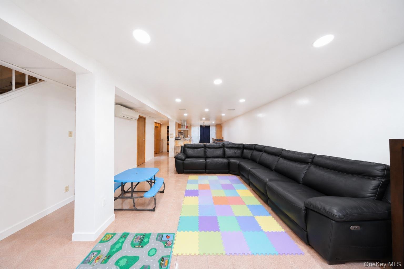 Single Family 70th Street Brooklyn, NY 11228, MLS-1018013-3