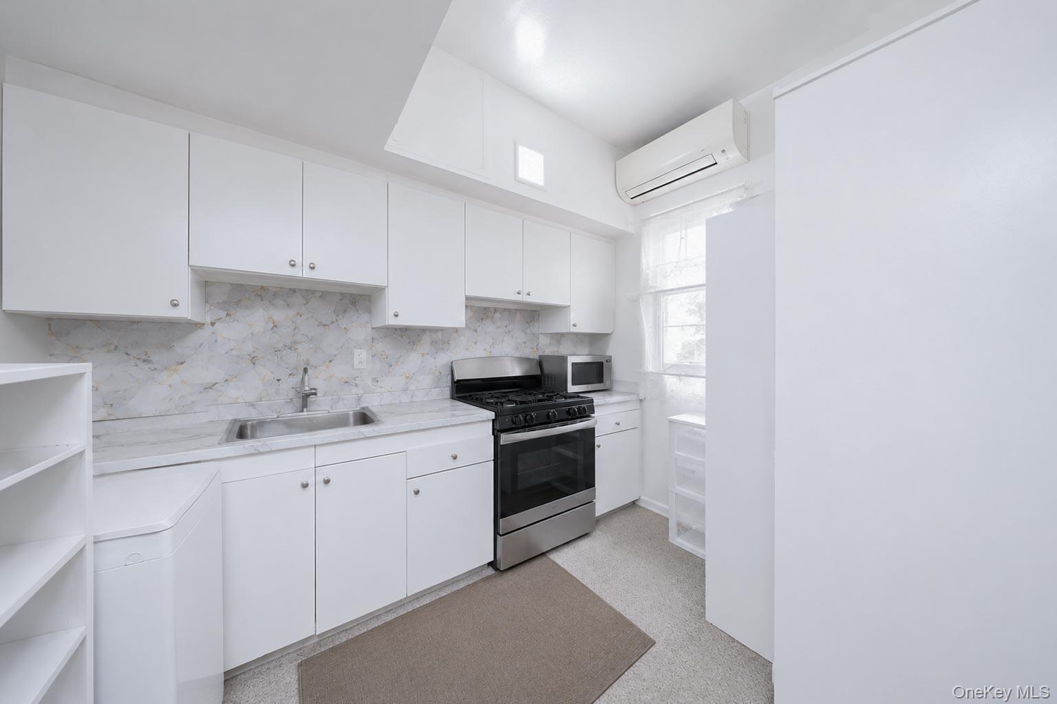 Single Family 70th Street Brooklyn, NY 11228, MLS-1018045-19