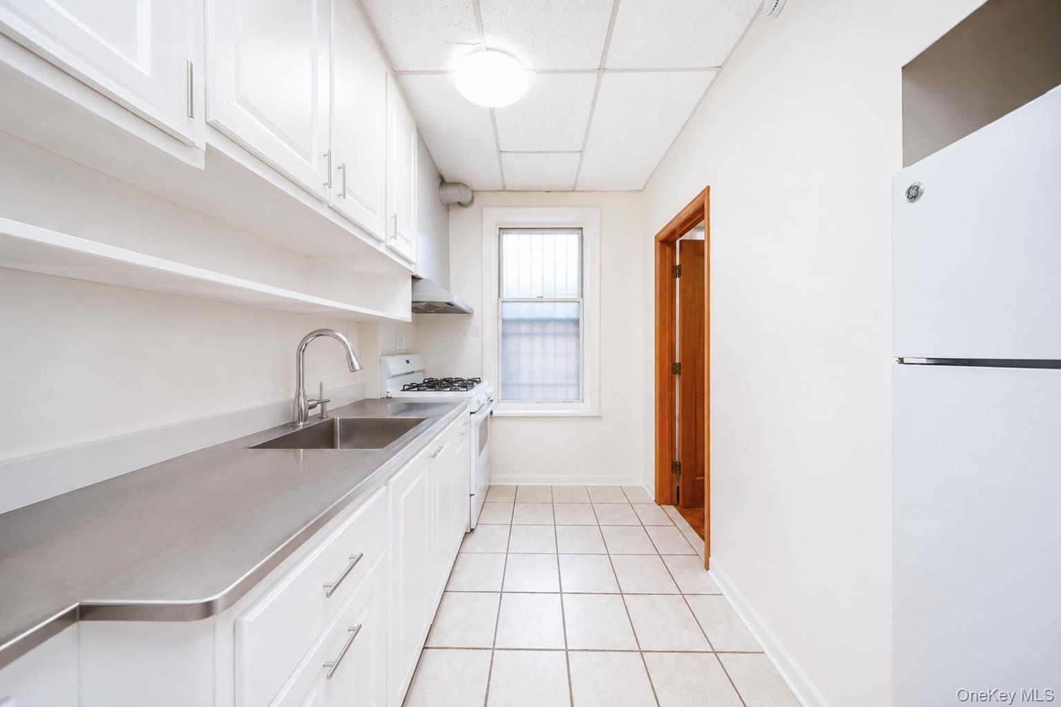 Single Family 70th Street Brooklyn, NY 11228, MLS-1018045-30