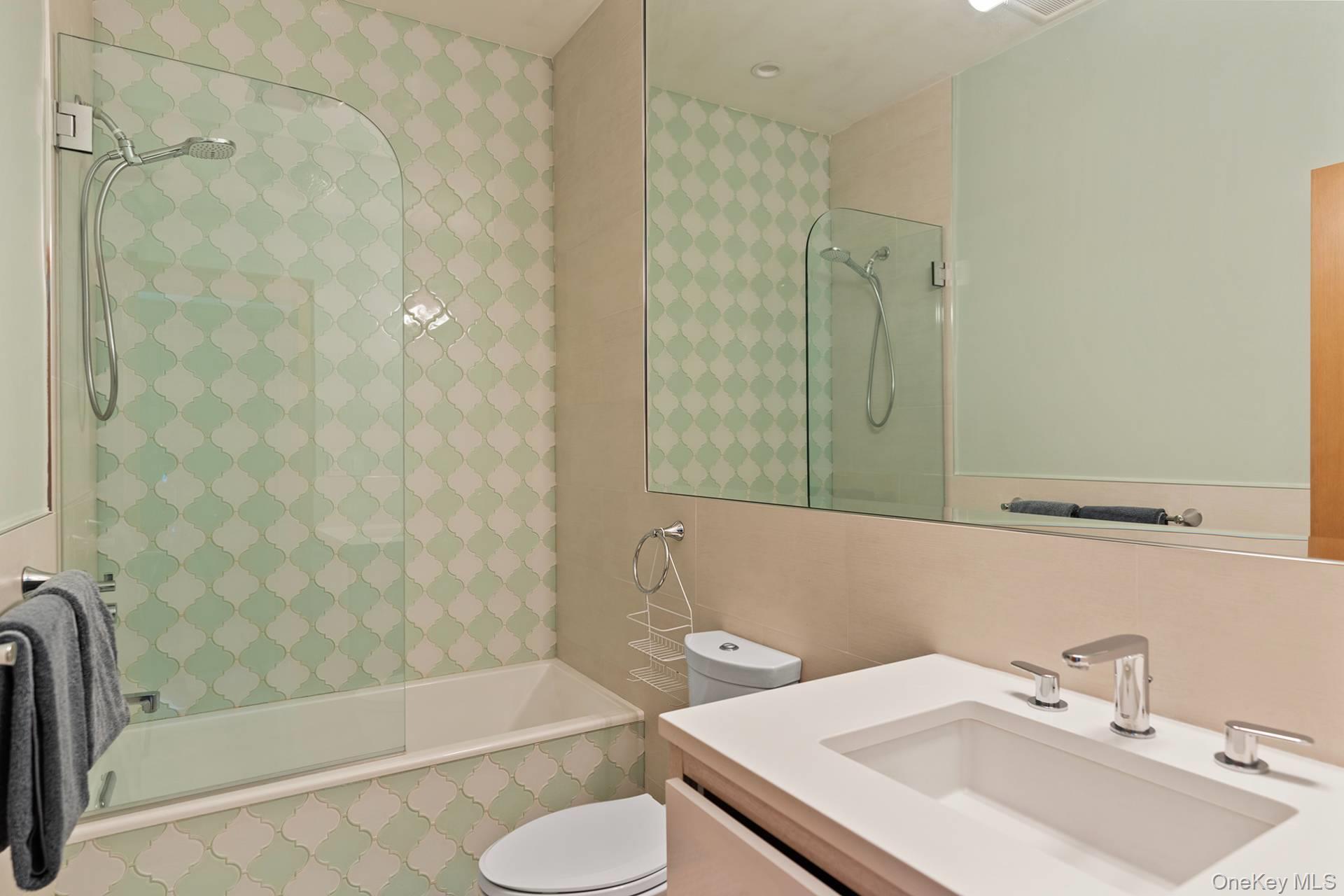 Single Family Osprey Way  Suffolk County, NY 11976, MLS-1018047-26