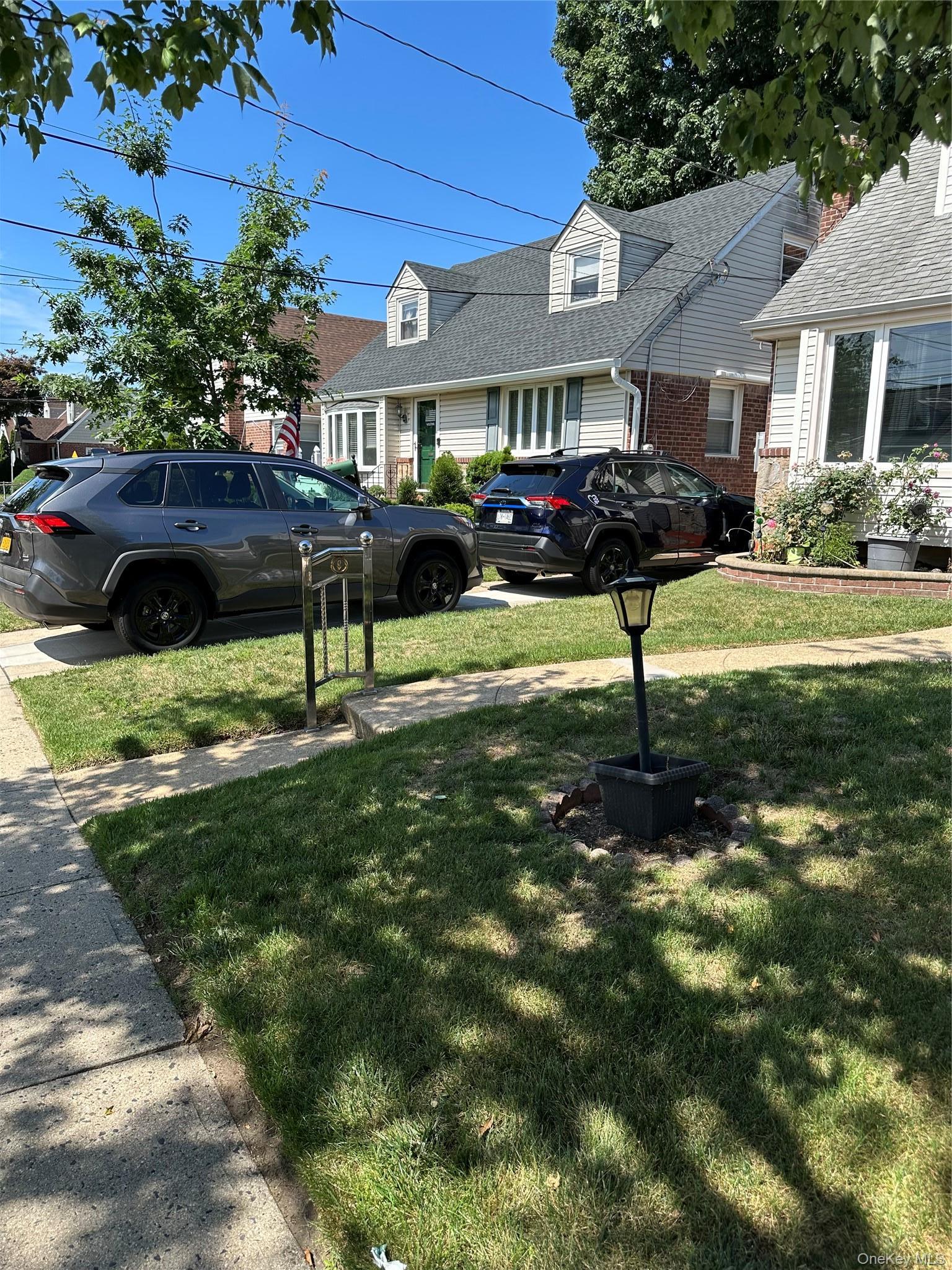 Single Family Clearstream Avenue  Nassau County, NY 11580, MLS-1018065-2