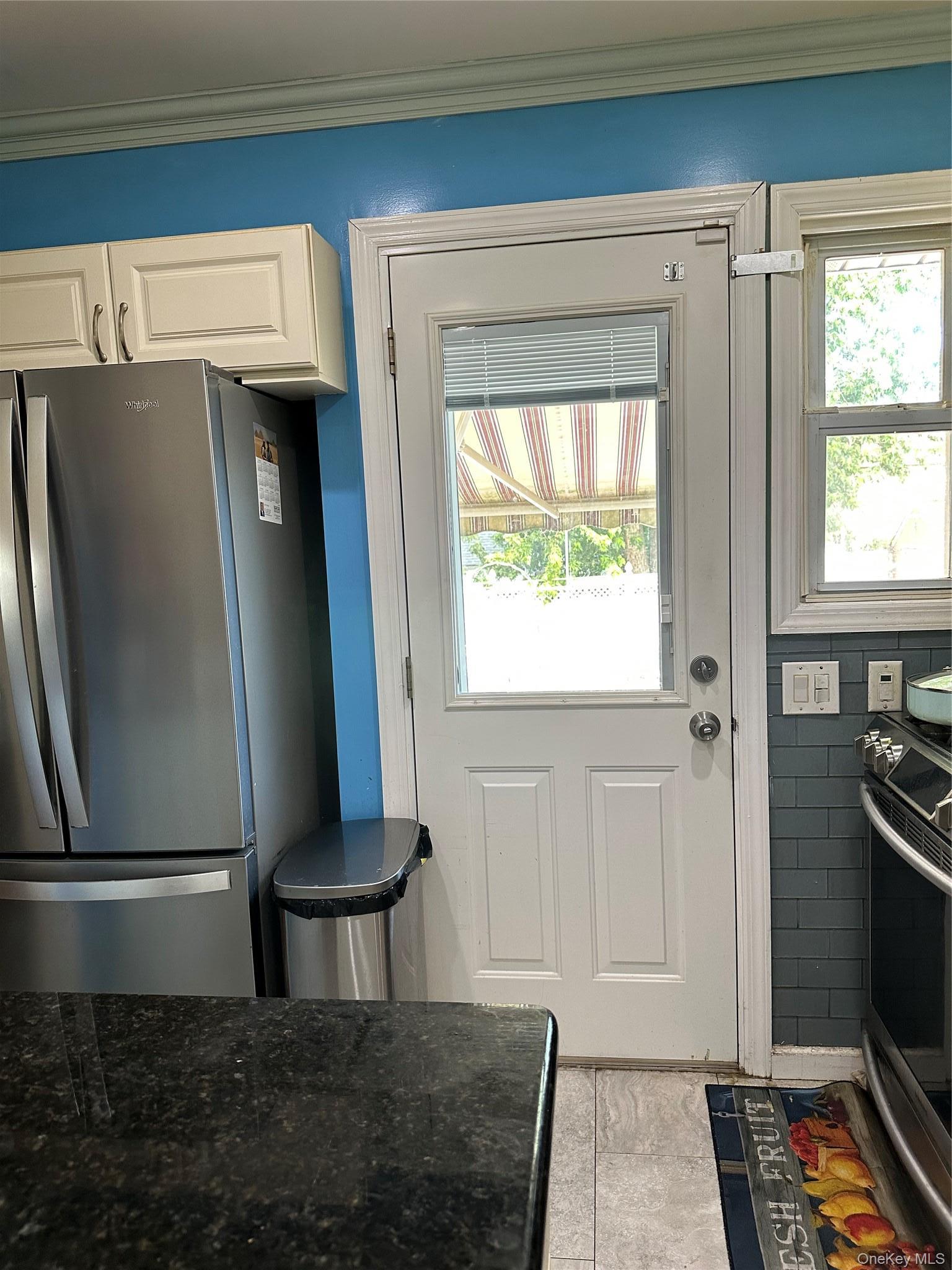 Single Family Clearstream Avenue  Nassau County, NY 11580, MLS-1018065-9