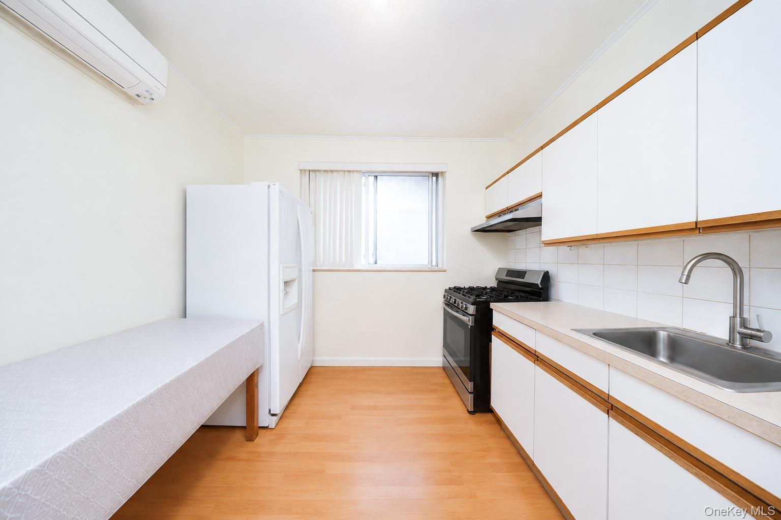 Single Family 70th Street Brooklyn, NY 11228, MLS-1018074-12