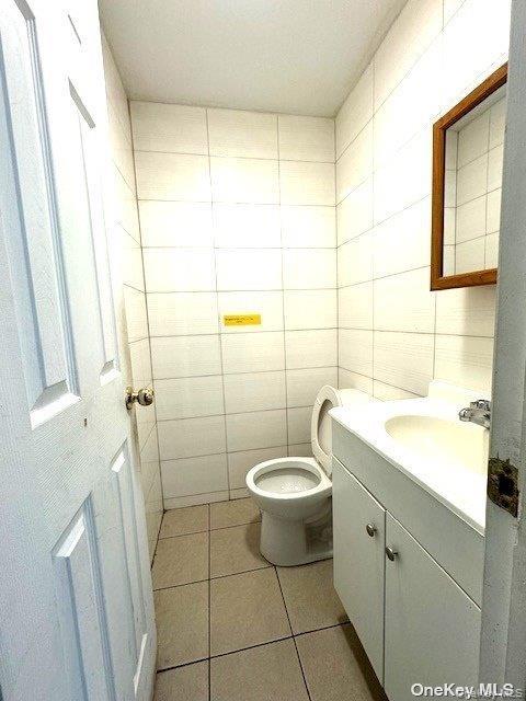 Single Family 45th Avenue  Queens, NY 11373, MLS-1018095-13