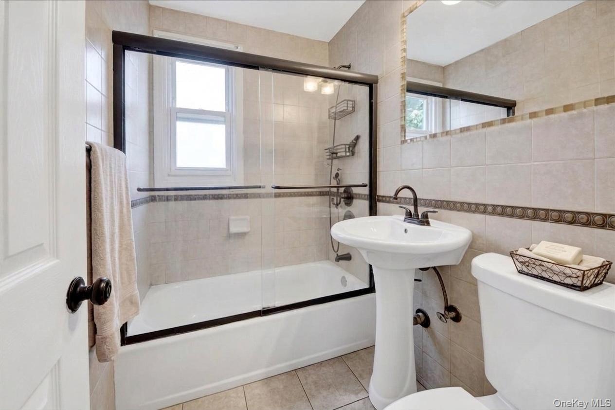 Single Family Young Avenue Westchester County, NY 10710, MLS-1018124-12