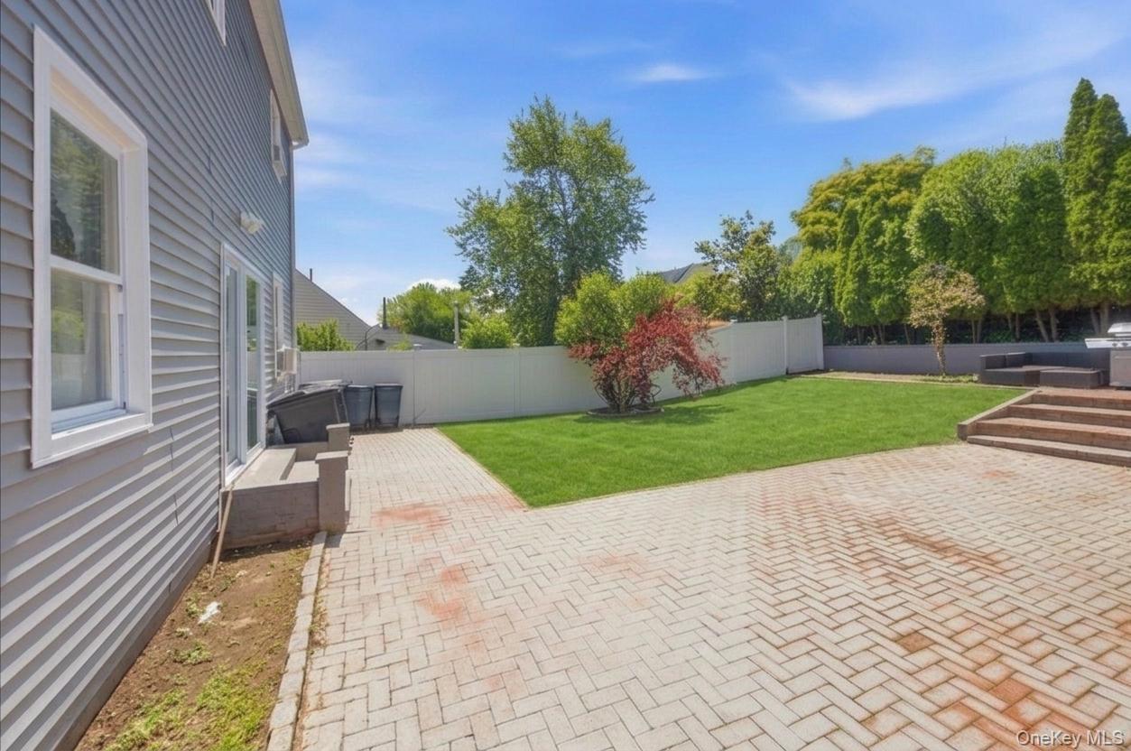 Single Family Young Avenue Westchester County, NY 10710, MLS-1018124-24