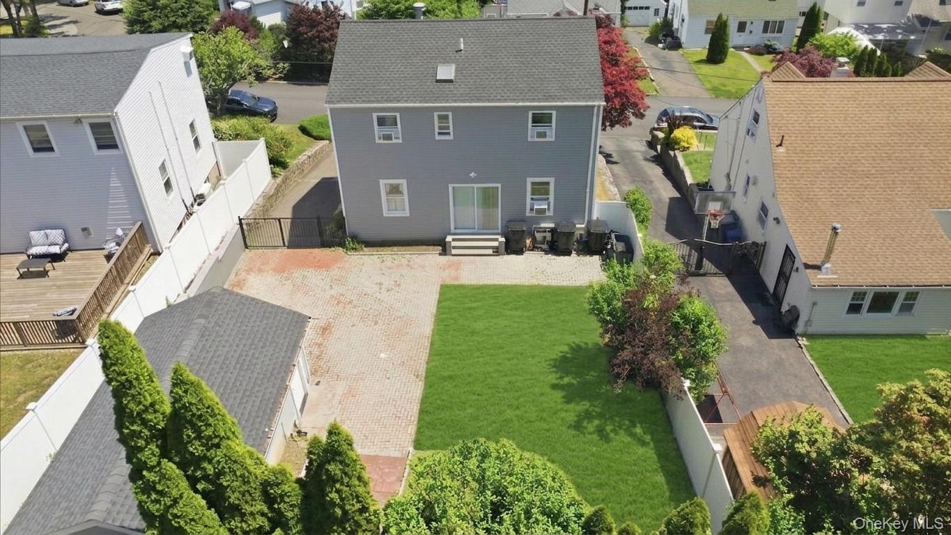 Single Family Young Avenue Westchester County, NY 10710, MLS-1018124-25