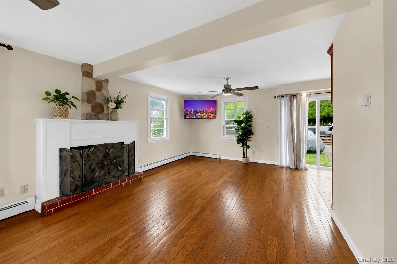 Single Family Young Avenue Westchester County, NY 10710, MLS-1018124-8