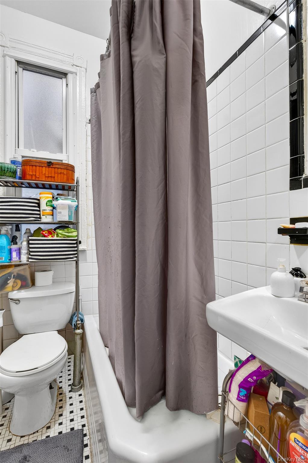 Single Family Sutton Street Brooklyn, NY 11222, MLS-1018125-25