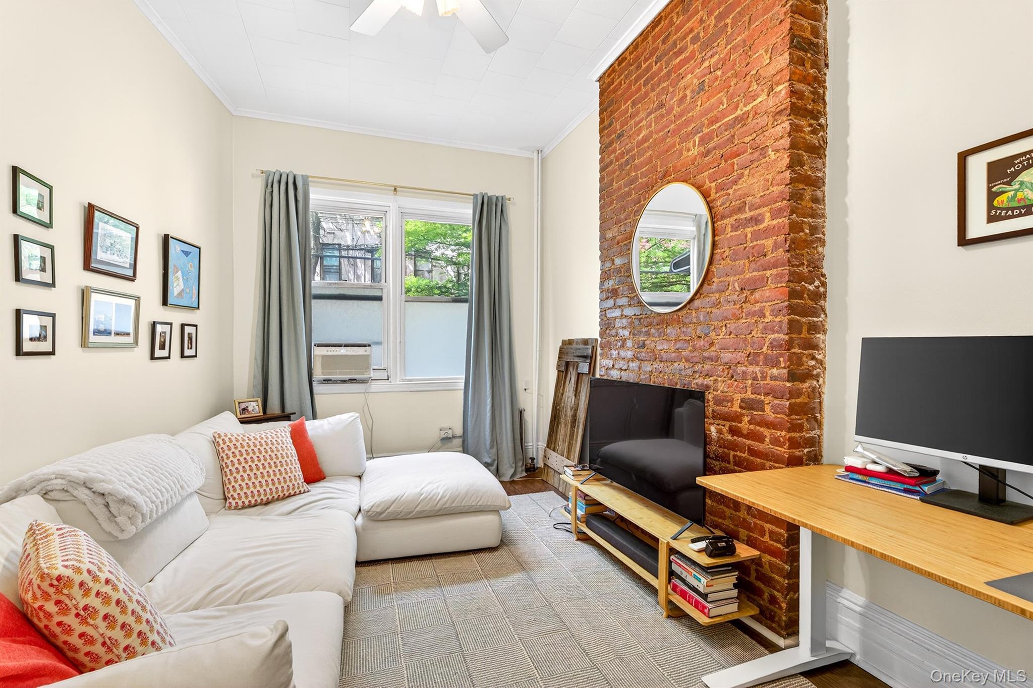 Single Family Sutton Street Brooklyn, NY 11222, MLS-1018125-3