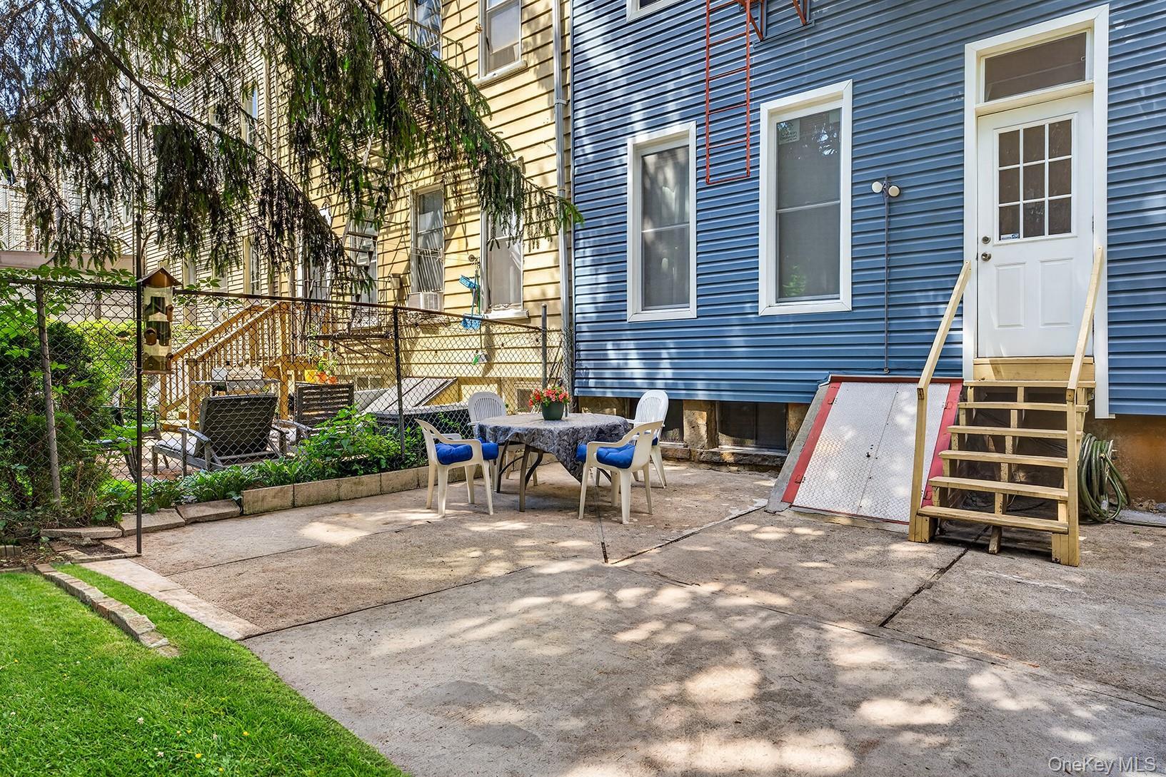 Single Family Sutton Street Brooklyn, NY 11222, MLS-1018125-33