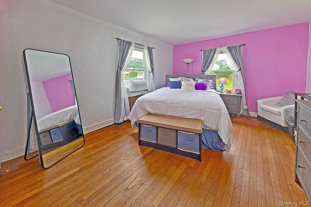 Single Family Van Cedar Street Se Suffolk County, NY 11717, MLS-1018126-14
