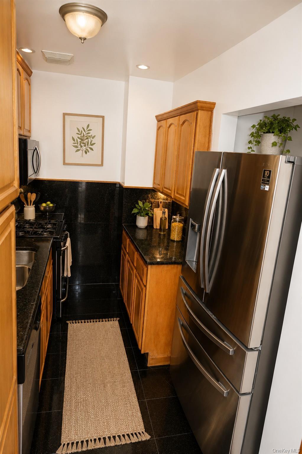 Single Family 111th Avenue  Queens, NY 11420, MLS-1018157-5