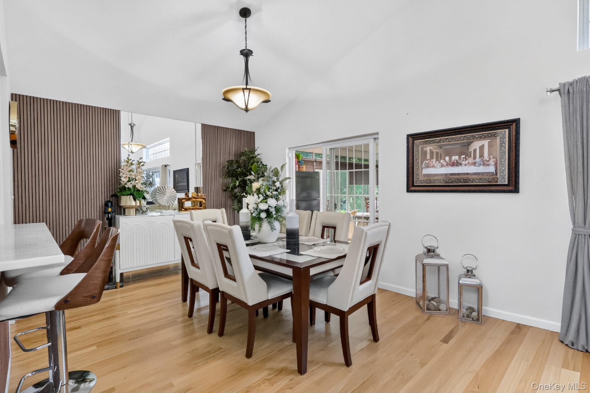 Single Family Woodlawn Avenue  Suffolk County, NY 11940, MLS-1018159-36