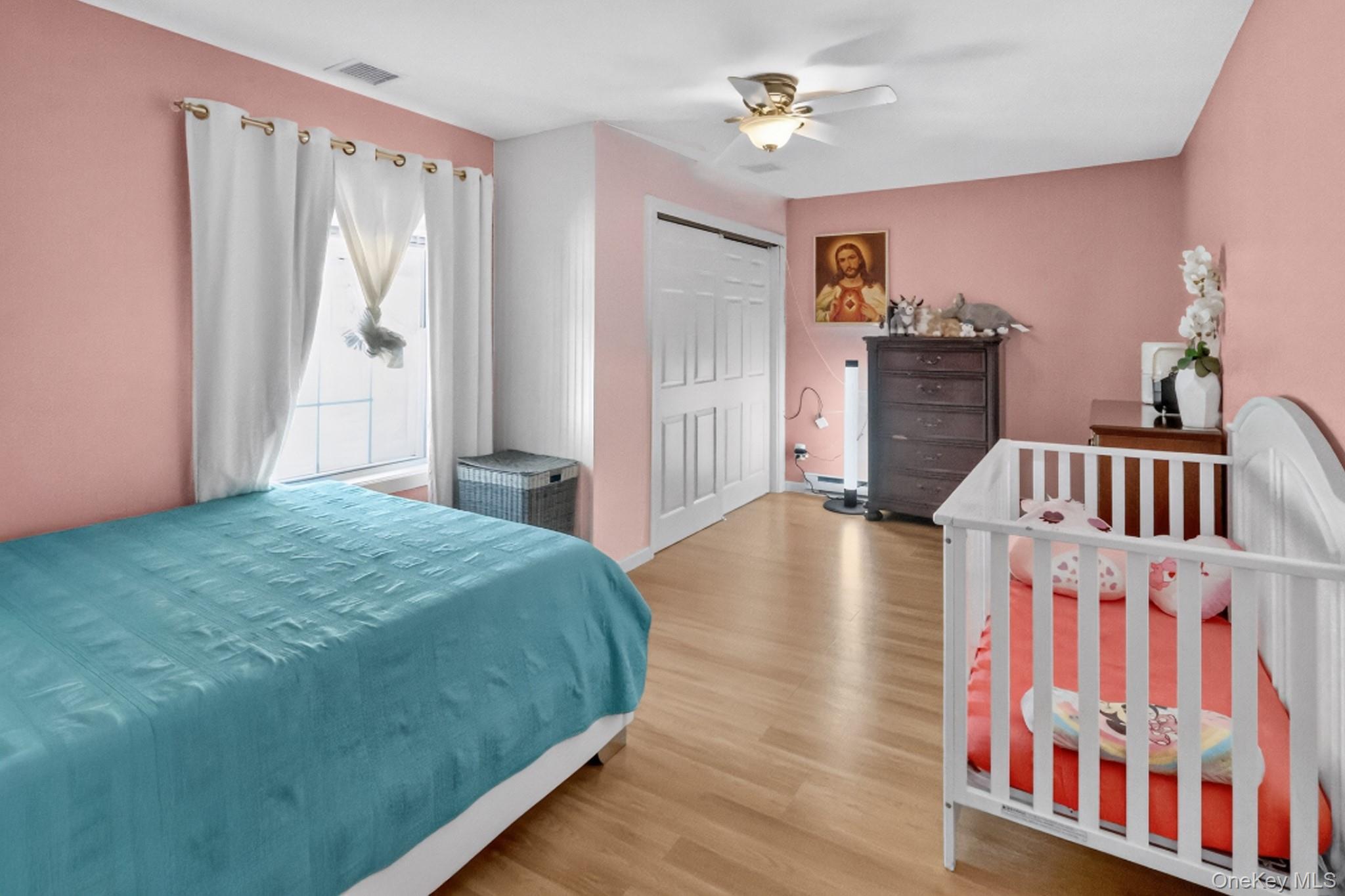 Single Family Woodlawn Avenue  Suffolk County, NY 11940, MLS-1018159-38