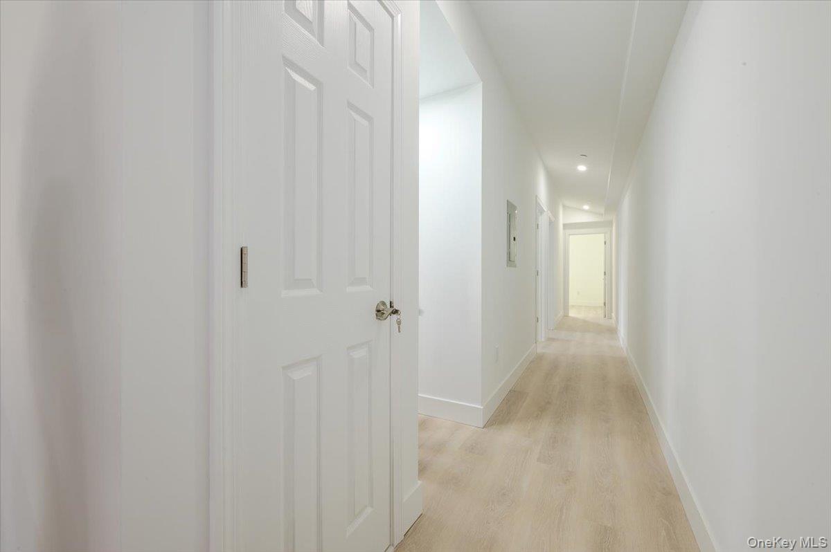 Single Family Young Avenue Bronx, NY 10469, MLS-1018189-17